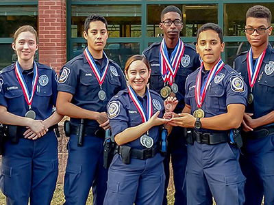 police explorers receive medals